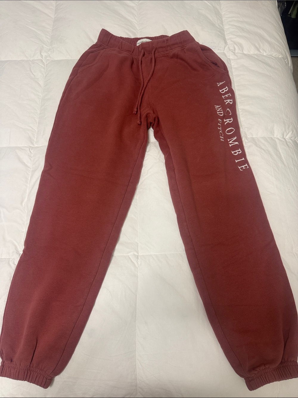 Abercrombie & Fitch women’s Maroon Jogger Sweatpants